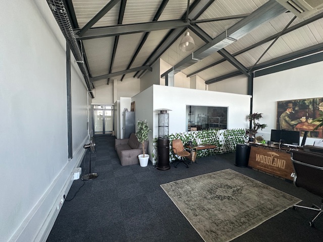 To Let commercial Property for Rent in Maitland Western Cape